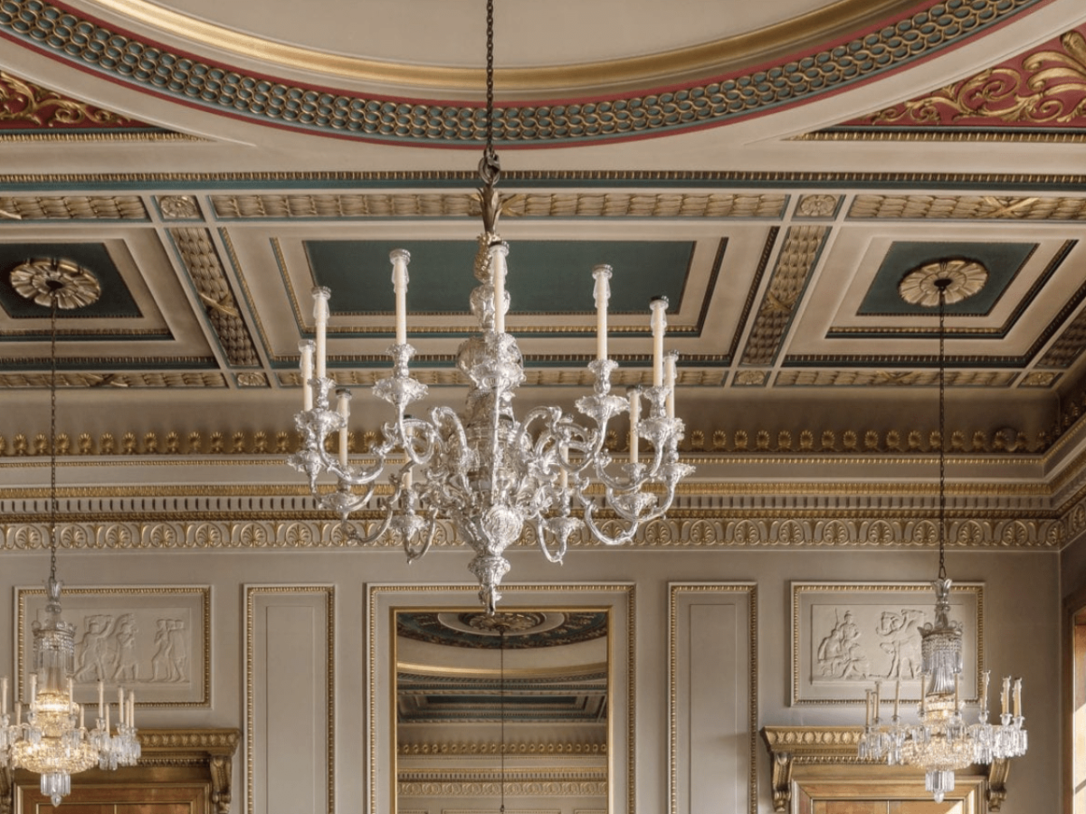 Exploring the Knesworth Chandelier: A Rococo Masterpiece